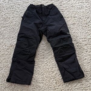 Youth size 10 snow pants excellent condition